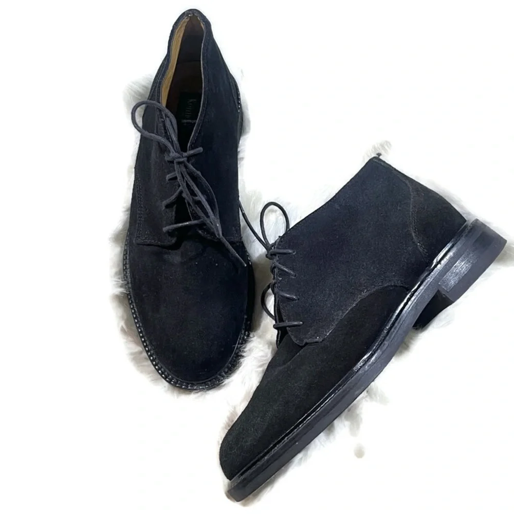 Kenneth Cole Reactions Black Chukka Boots